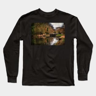 Above Sulhamstead Lock On The Kennet & Avon Long Sleeve T-Shirt